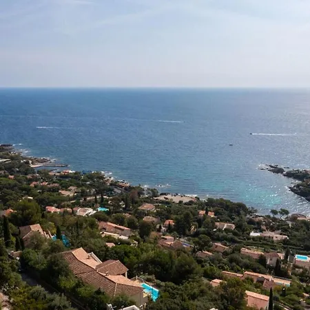 Villa Monte Carlo - *